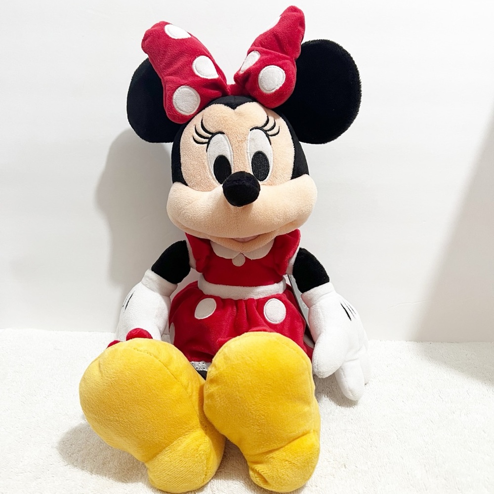 NWT! [Disney] Red, Black & White Large Soft Plush Minnie Mouse